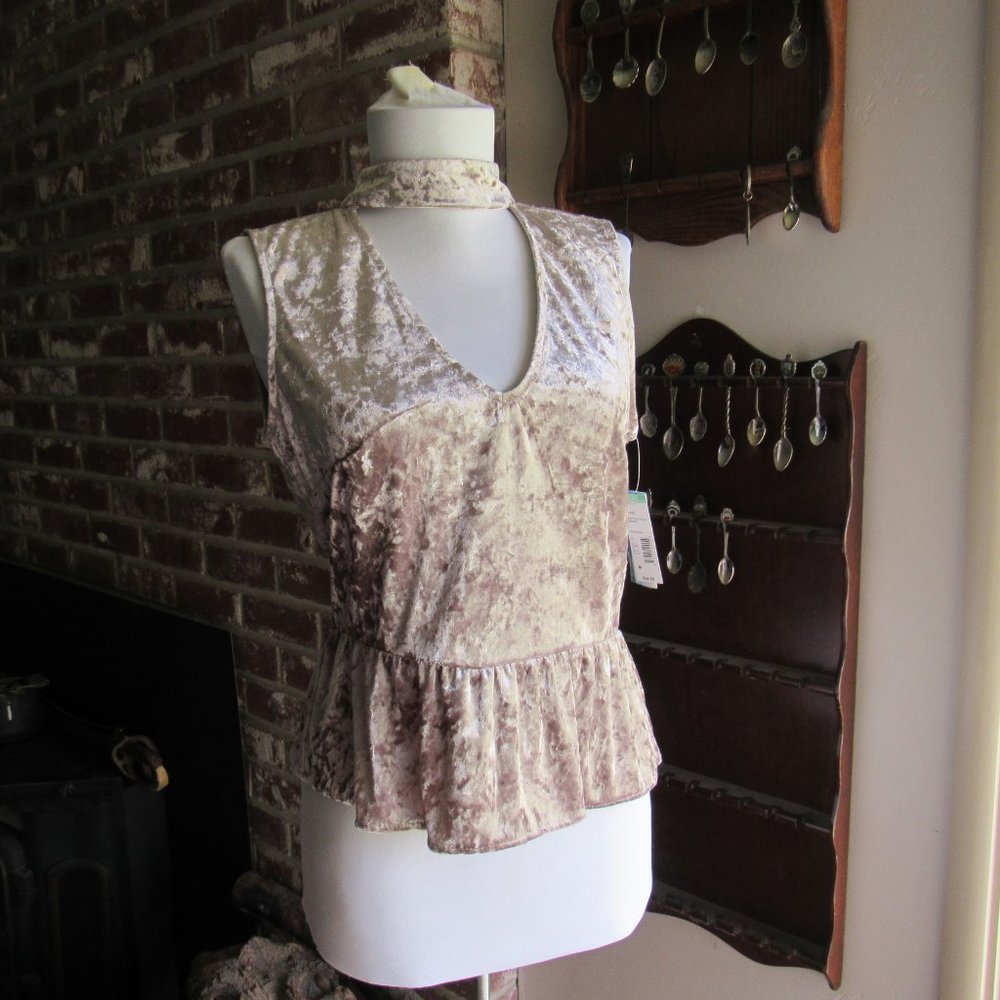 Cloud & Sky Jr Crushed Velvet Peplum Top Med New